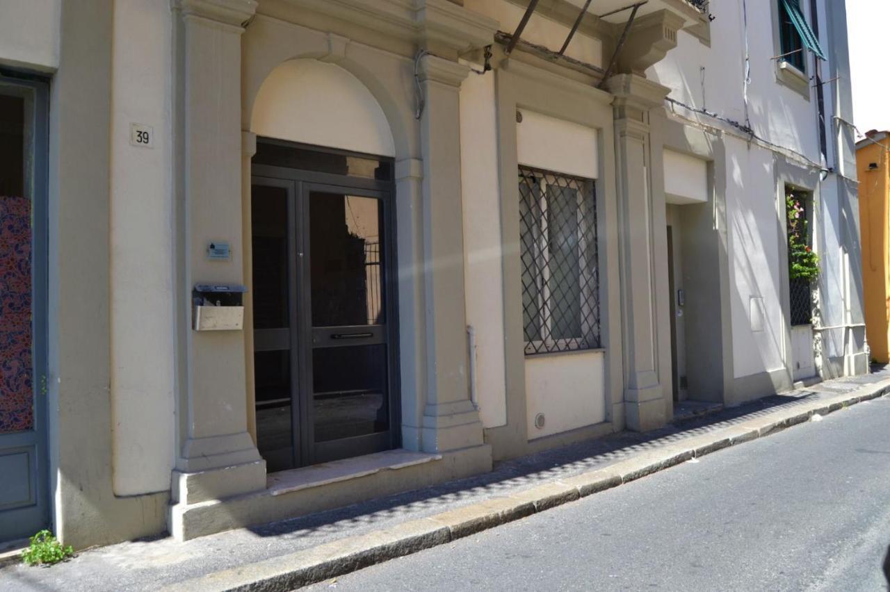 Appartamento Centro Citta Free Private Car Parking Livorno Buitenkant foto