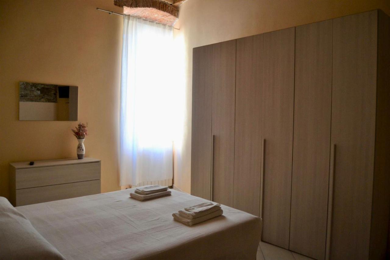 Appartamento Centro Citta Free Private Car Parking Livorno Buitenkant foto