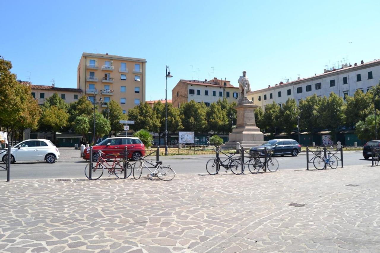 Appartamento Centro Citta Free Private Car Parking Livorno Buitenkant foto