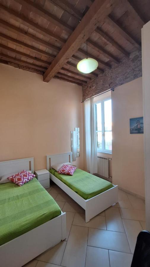 Appartamento Centro Citta Free Private Car Parking Livorno Buitenkant foto