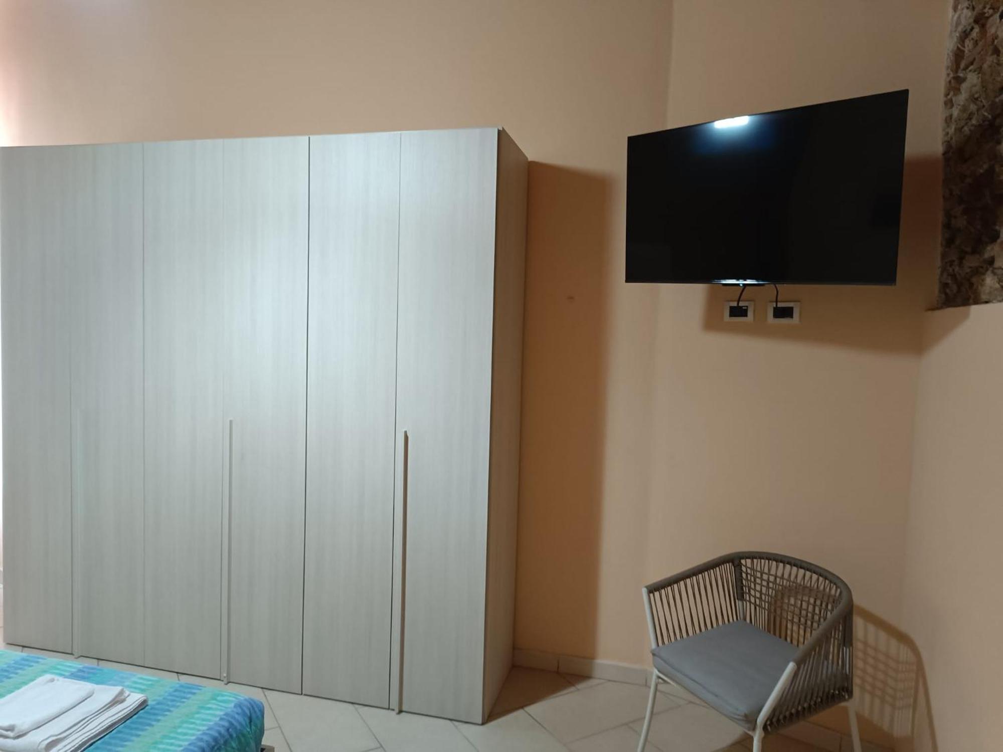 Appartamento Centro Citta Free Private Car Parking Livorno Buitenkant foto